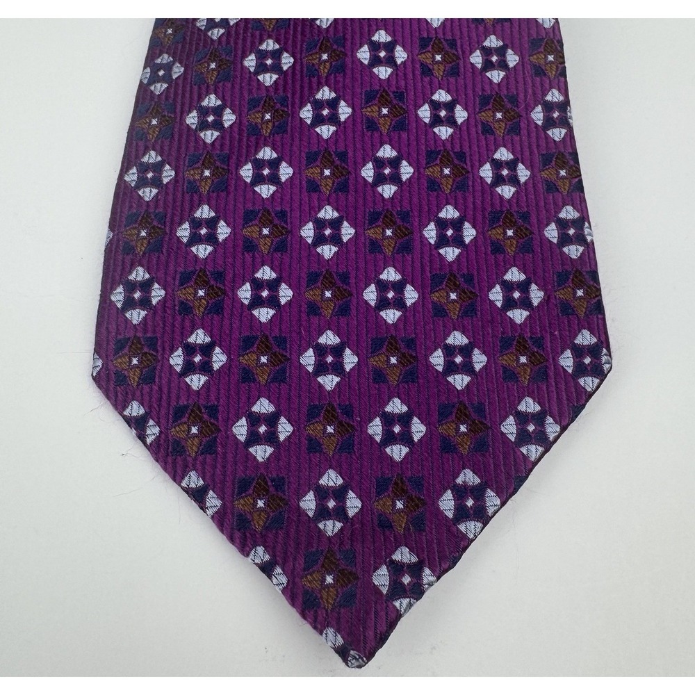 Jos A Bank Purple Geometric Medallion Necktie Mens Silk Blend Retro Tie